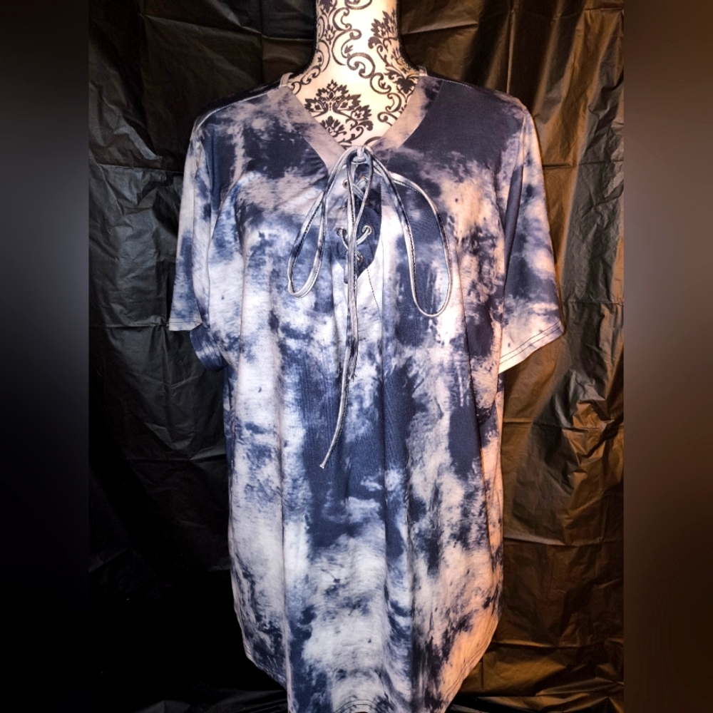 Black White Tie-Dye Women's Shirt